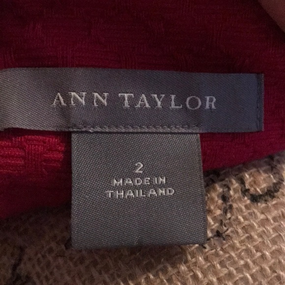 Ann Taylor Cropped Fuschia Blazer - Picture 3 of 3